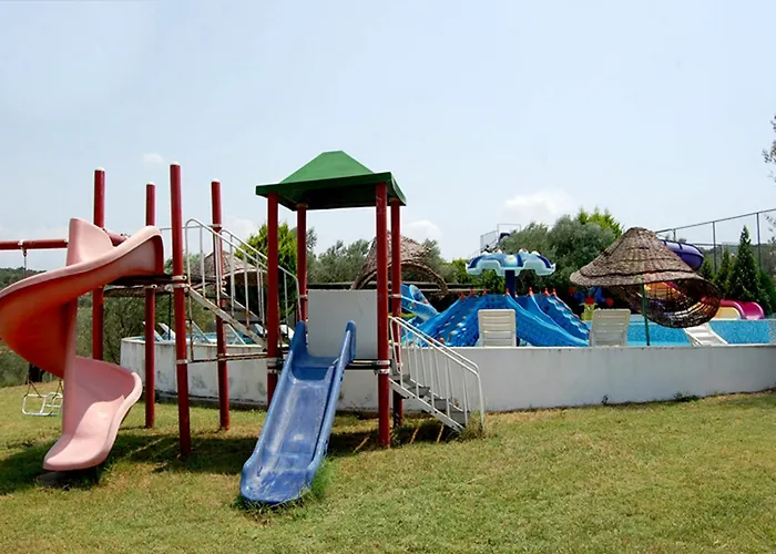 Zeytin Aquapark Aparthotel 3*